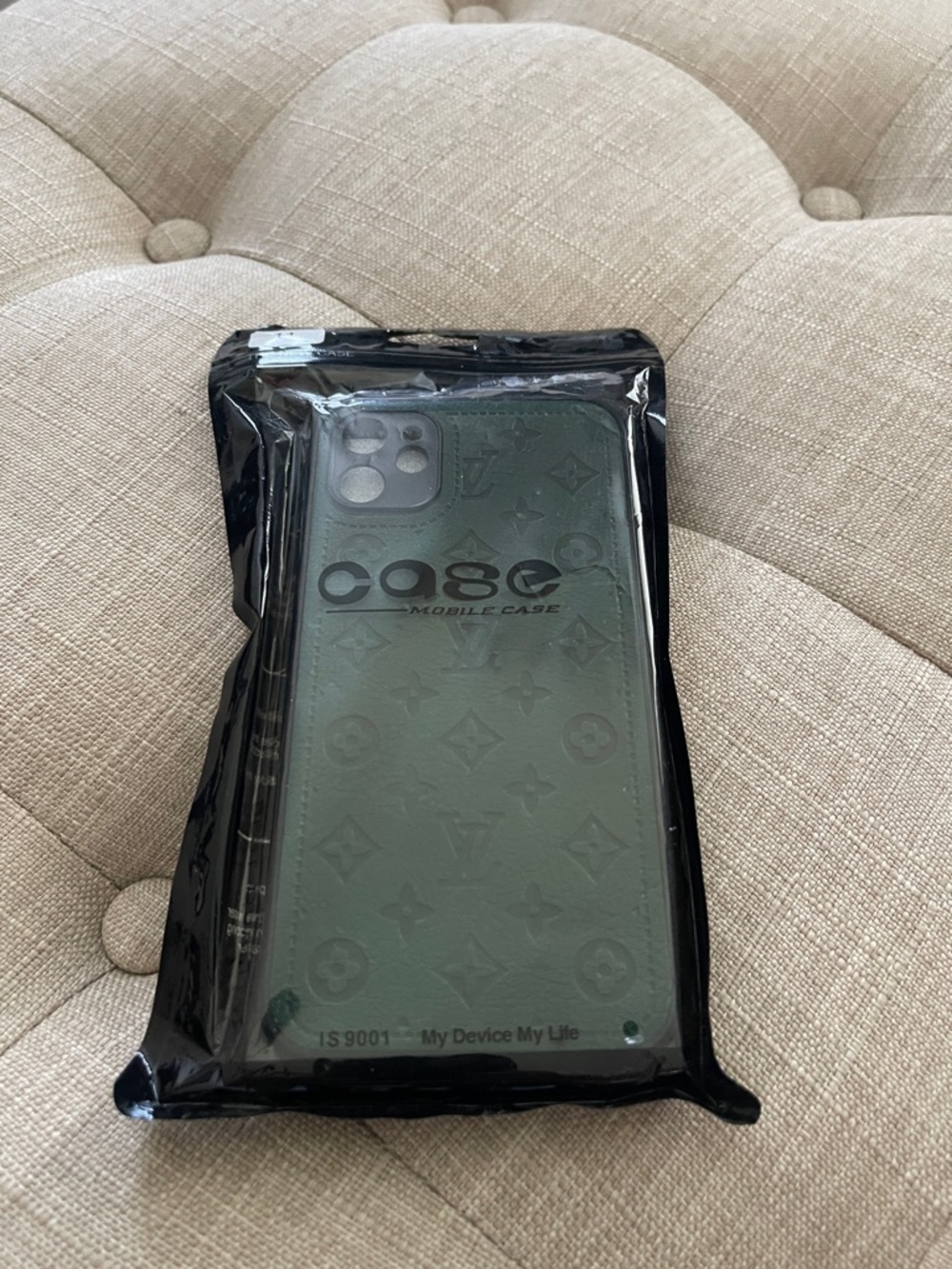 iPhone 11 Dark Green phone case 🍀